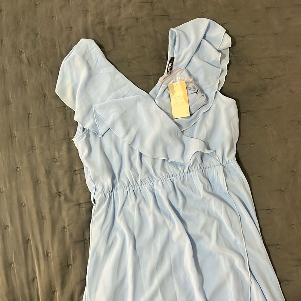 Beautiful brand new baby blue dress